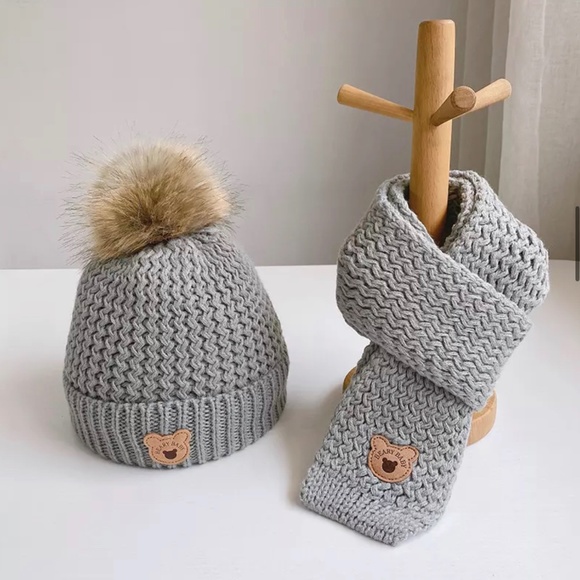 Other - Cute 2Pcs children hat and scarf set